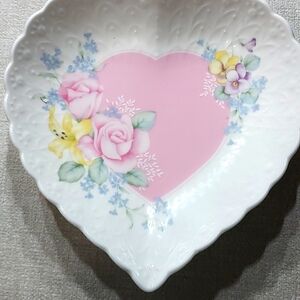 Mikasa "heart shaped" dish or trinket holder